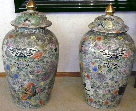 Lid Vases, China